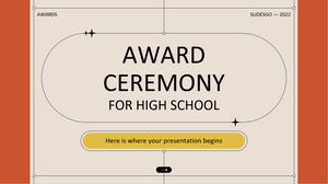 حفل توزيع الجوائز للمدرسة الثانوية