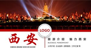 Modello PPT per presentare il turismo a Xi'an sotto la vista notturna di un'alta torre illuminata