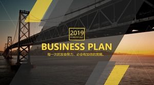Modelo de PPT de negócios de moda de ponte de mar amarelo e preto