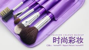 Șablon Purple Fashion Makeup PPT