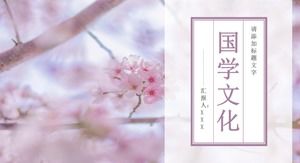 美麗溫馨的櫻花點綴中國文化宣傳課件PPT模板